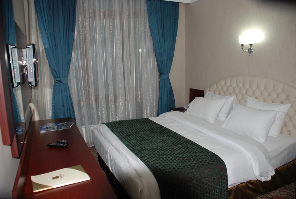 Grand Ani Hotel 카르스 외부 사진