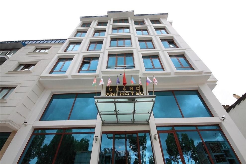 Grand Ani Hotel 카르스 외부 사진
