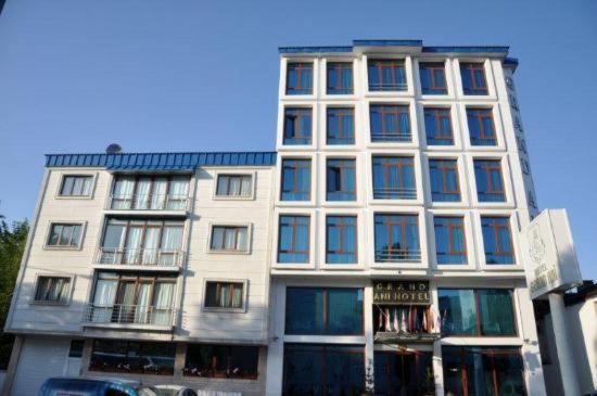 Grand Ani Hotel 카르스 외부 사진